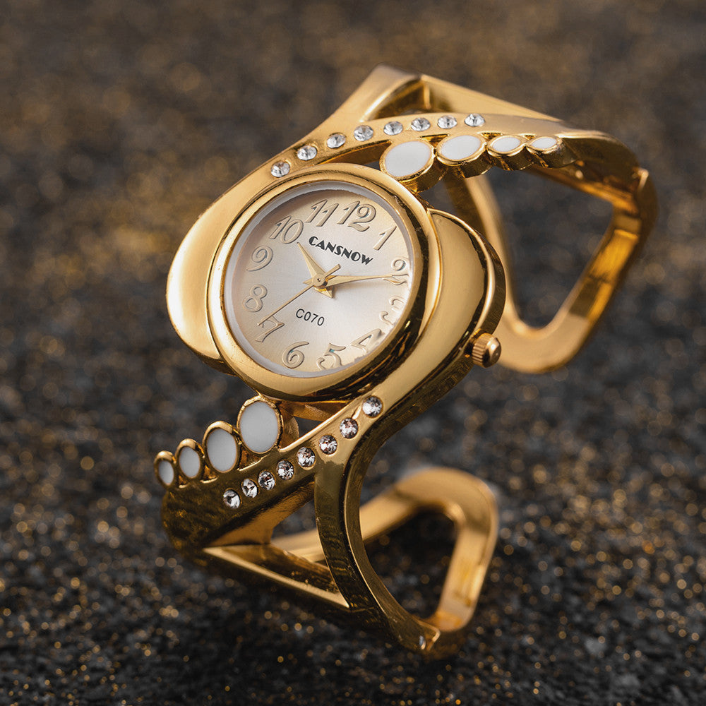 Montre de marque de luxe pour femme